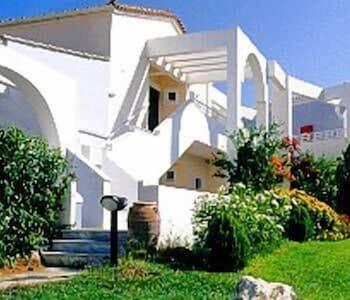 Ilaria Hotel Kalamákion