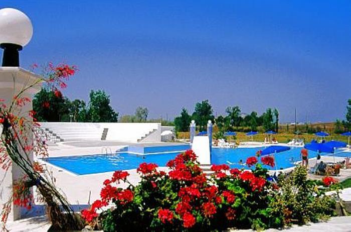 Ilaria Hotel Kalamákion